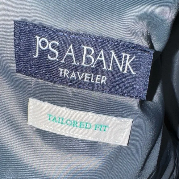 Jos. A. Bank Olive travelers performance collections sportcoat, size 46 Regular